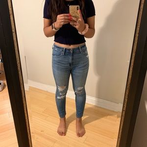 Abercrombie & Fitch high rise jean